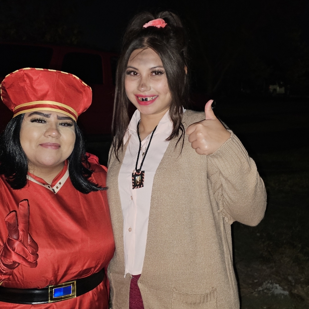 La Chupitos Halloween Costume - Picture 8 of 9